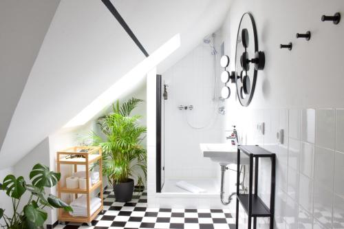 Fürdőszoba, stycoz - Modernes Loft - 60 m2 - Küche - Parken (stycoz - Modernes Loft - 60 m2 - Kuche - Parken) in Starnberg