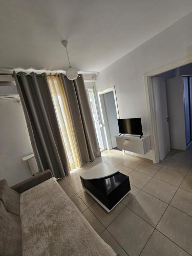 Family Room with Side Sea View image 3