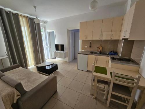 Family Room with Side Sea View image 6