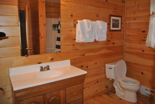 The Eggemoggin Reach Inn 2