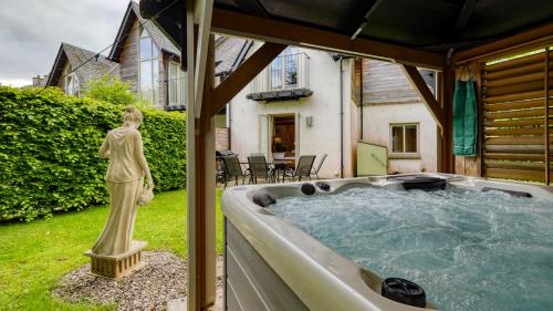 花園, Mains of Taymouth Country Estate 5* Houses in 肯莫爾