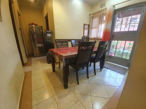 Sadržaji, Nam Garden in Kisumu