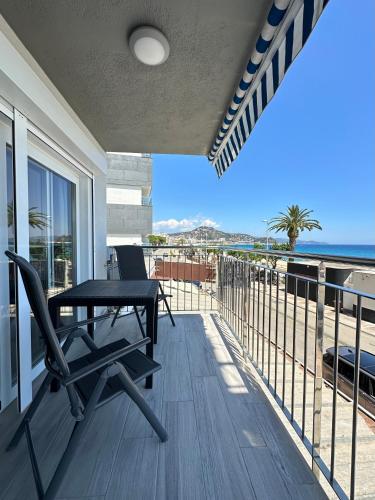Estudio con Impresionantes Vistas al Mar 2