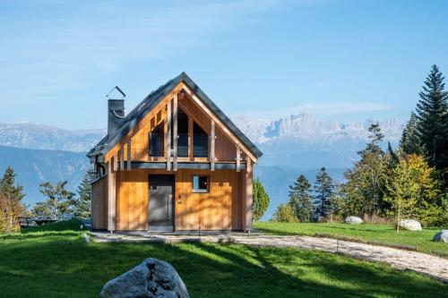 A szálláshely kívülről, NEW OPENING "Sissi Chalets" - Unique Luxury Hideaway with Mountain view & Sauna in Cavareno