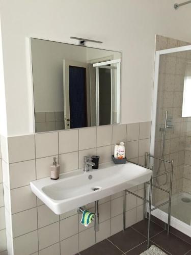 Smart Accomodation - image 3
