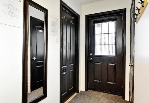 Condo 203 33 Chemin du Hameau by Les Chalets Alpins in Stoneham (QC)