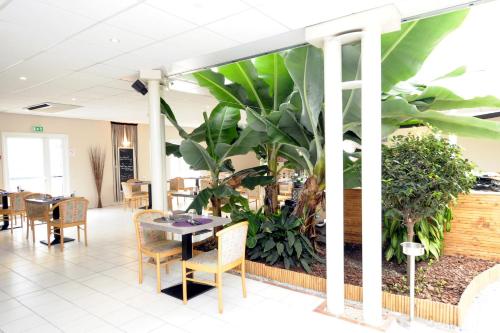 مطعم, Au Sauvage in Lorris