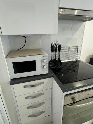 Apartamento enfrente de Metro-Renfe in Mostoles