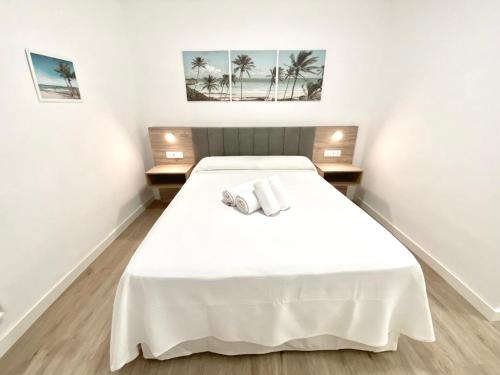 Three-Bedroom Apartment image 5