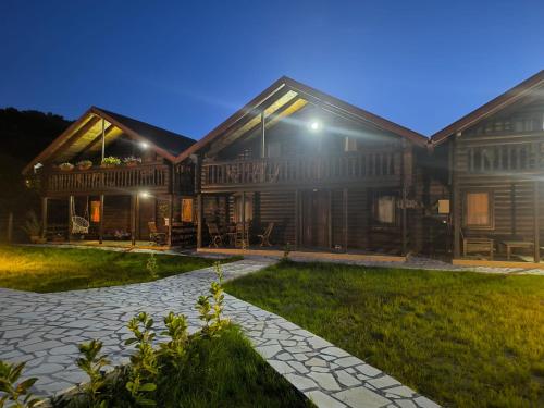 Virpazar Raj kod kumova - Location saisonnière - Virpazar