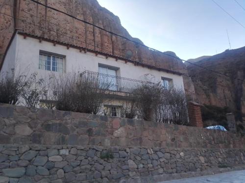 숙소 외관, Hostal del Luna in 아이루니아