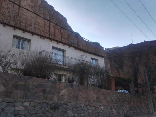 숙소 외관, Hostal del Luna in 아이루니아