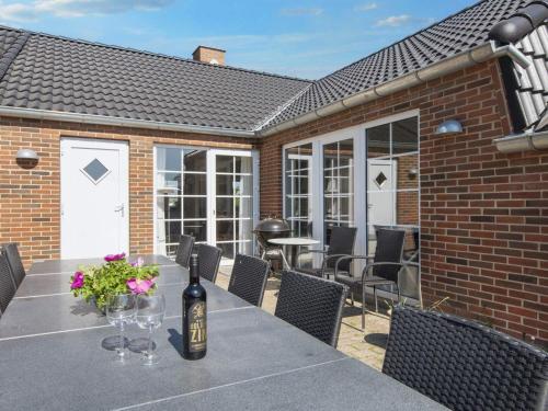  Holiday Home Løvsangervej in Nørby