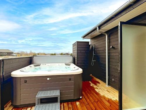 Spa, 14 person holiday home in Væggerløse-By Traum in Vaeggerlose