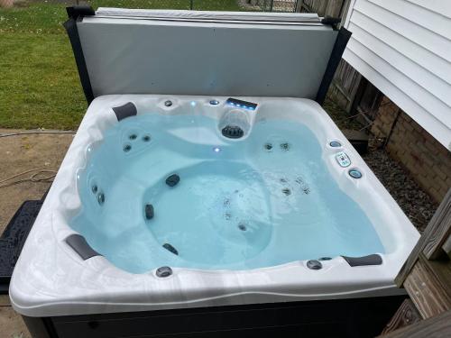 Strongsville Oasis in Strongsville, USA