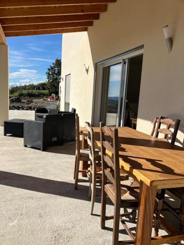 Erkély/terasz, Villa vue panoramique Ardeche in Lussas