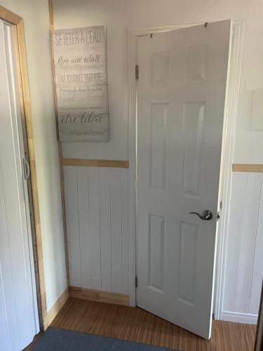 Fürdőszoba, Chez Mayan et Doly 206 rue des Sapins in Sept-Iles (QC)