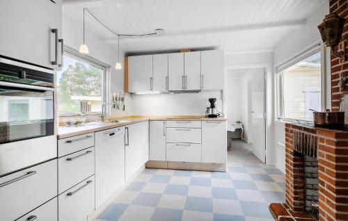 Kitchen, 3 Bedroom Gorgeous Home In Nykøbing Sj in Nykobing Sjaelland