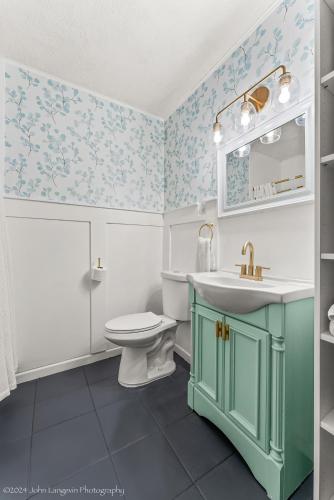 Quiet East Memphis Duplex The Green House