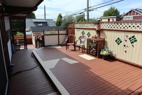 Superior Queen Room with Patio - Room #9 image 8