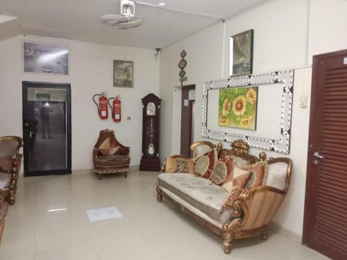 واحة البركة للشقق الفندقية in Al Buraymi