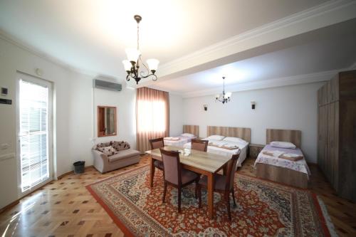 Mount Villa Kvariati in 克瓦里亞提