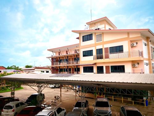 โรงแรมกาญจนาสกลนคร โรงแรมกาญจนาสกลนคร