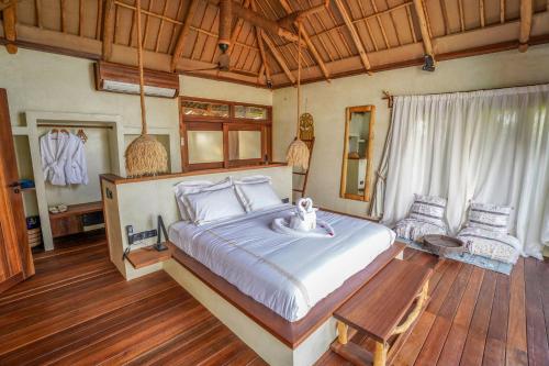567530072 Casa Mikoko Resort