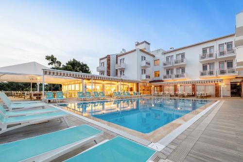 المنظر الخارجي, Hanedan Beach Hotel in فوكا