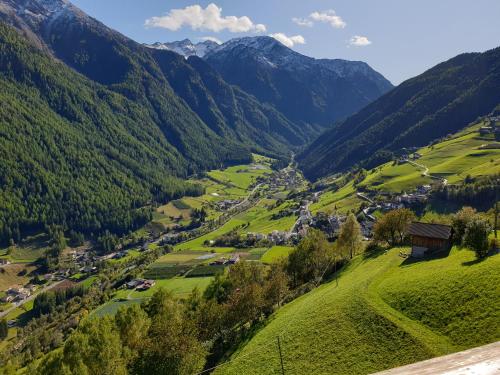 景觀, Alpenblick Lodge Tscholl in 馬爾特羅