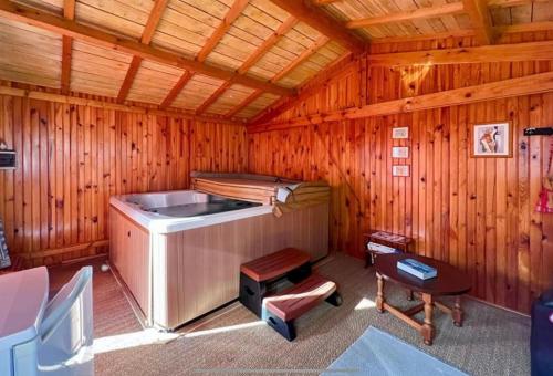 La maison d Ans l Charmante maison en pierres apparentes l LMDA24 in 拉布瓦錫熱當斯