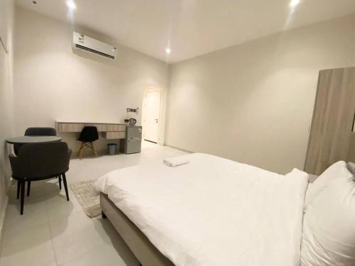 Madinah Valley Residence Room 22 in อัล ญาเมียห์