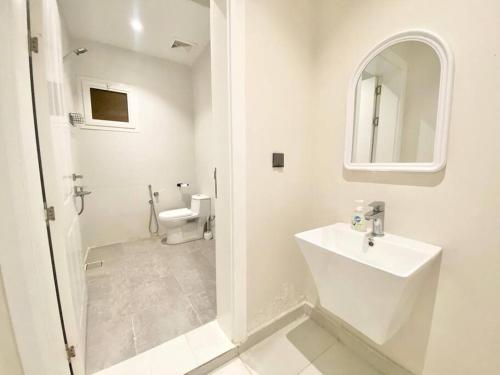 Madinah Valley Residence Room 22 in อัล ญาเมียห์