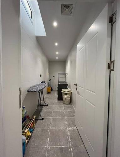 Madinah Valley Residence Room 22 in อัล ญาเมียห์