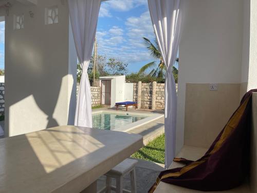 บริการและสิ่งอำนวยความสะดวก, Airamjudi in วาตามู