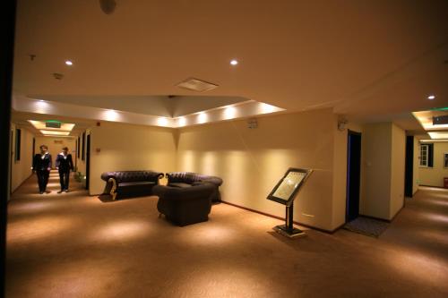 Jingdezhen Jiuzhou International Hotel