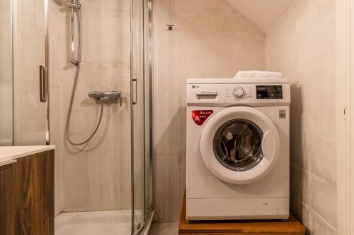 Biennale Garden Art & Architecture Venue - image 11