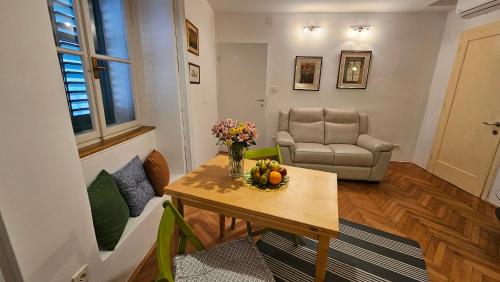 Eufrasiana Apartments - image 8