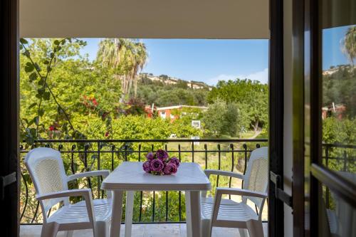 Villehardouin Farm Estate, Studios & Apartments, Minia, Kefalonia 2