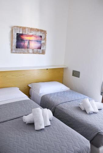 Comfort Quadruple Room image 2