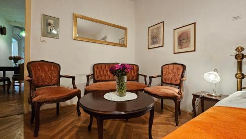 Eufrasiana Apartments - image 5
