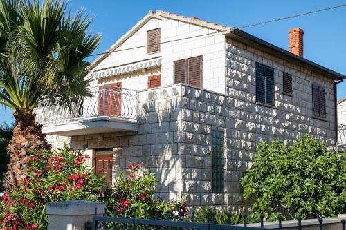 Vacation Home Katarina – khách sạn tại Supetar