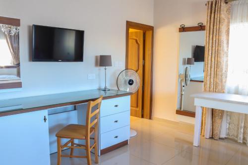 Madonnina Homestay - image 3