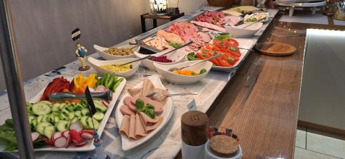 Food and beverages, Hotel Am Deich in Norden