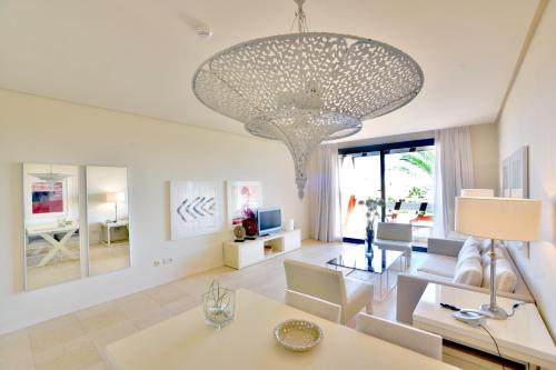 Aparthotel Novo Resort - image 3