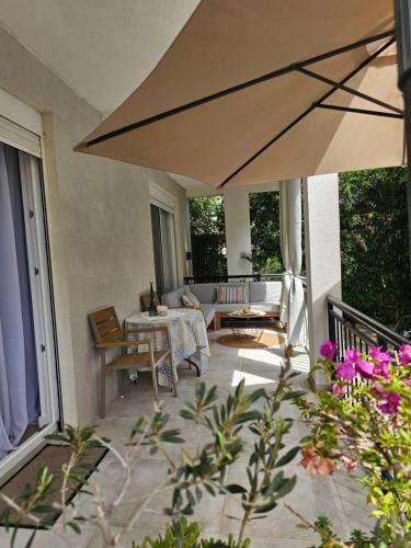 Apartments Tivat - image 6