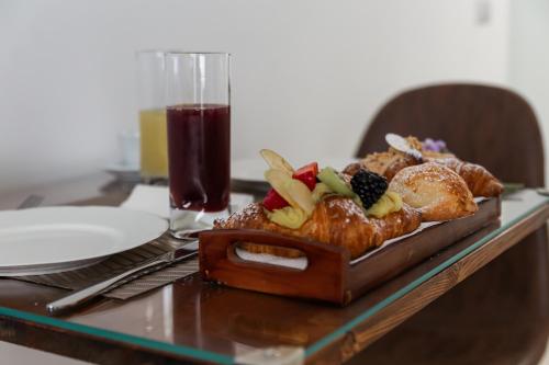 Їжа та напої, Vesuvio Plaza Room in Отавіано