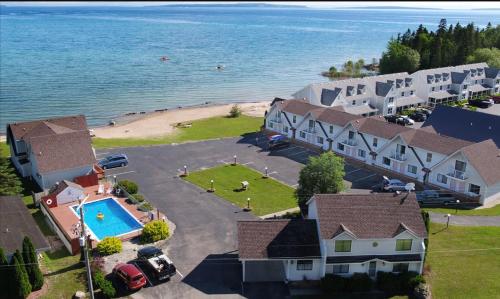 Bridgeview Motel in Mackinaw City, USA