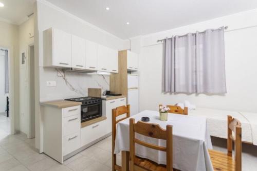Katerina Apartments - Πευκοχώρι