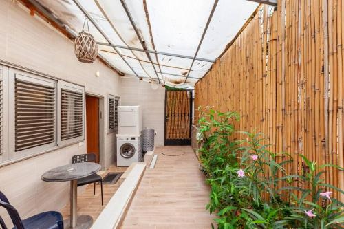 Studio with garden, 5 min walk to the sea, Tel Awiw (zdjęcie 10)